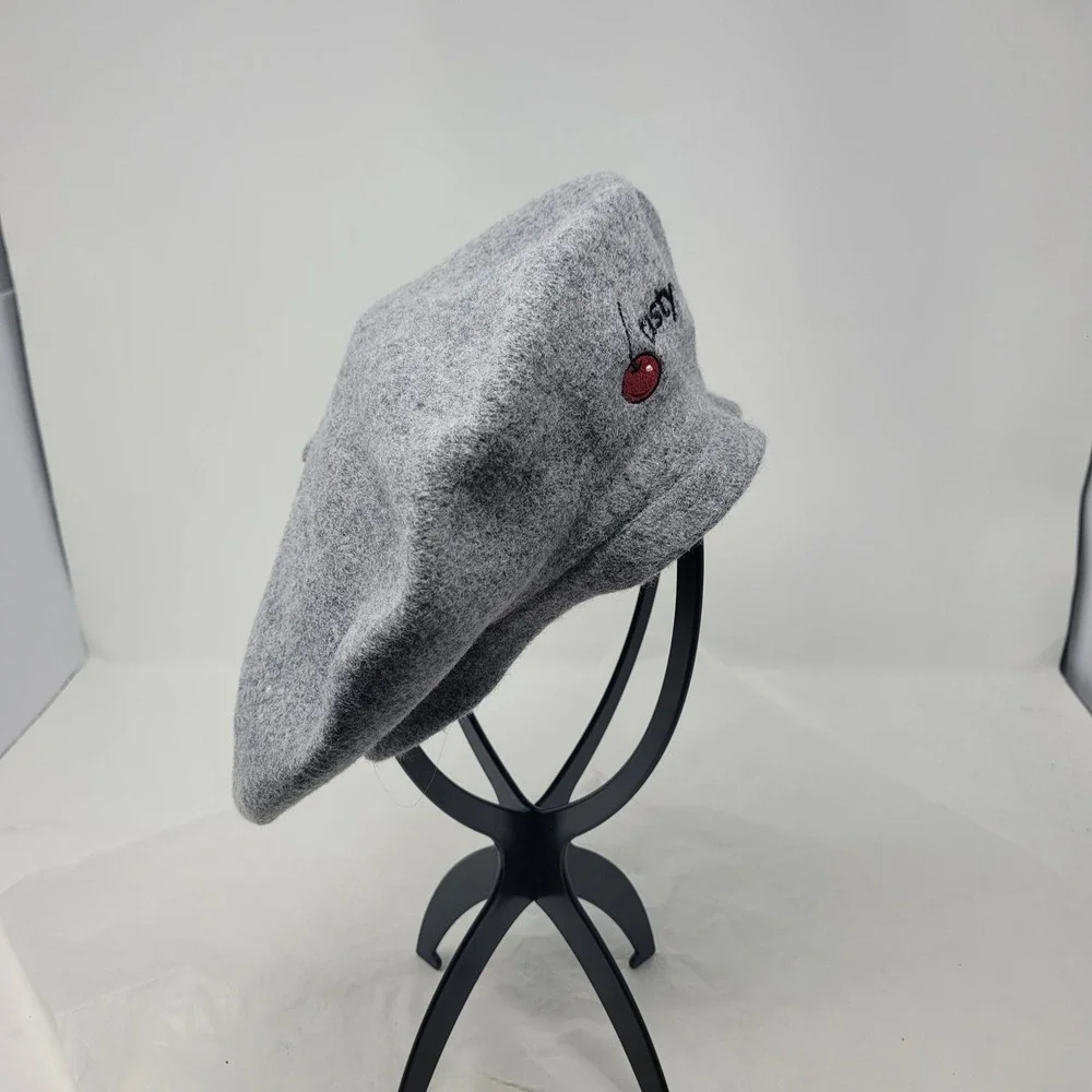Vtg 90s Heather Gray Wool Beret Hat Embroidered Cherry‎ Tastytrade Logo Finance